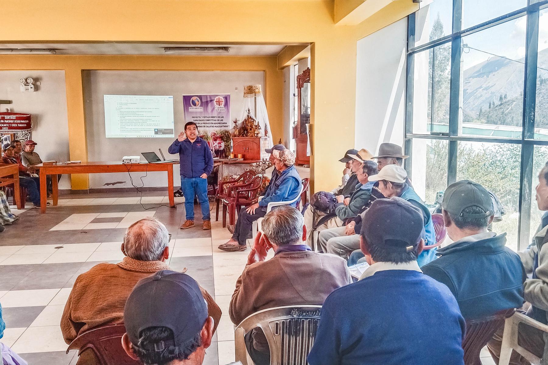 Huaccaytaqui fortalece su organización comunal con la actualización de su Estatuto